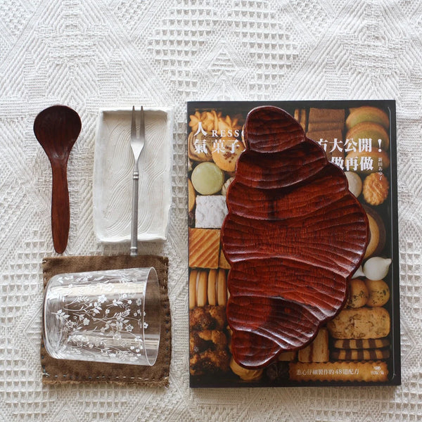 Croissant Wooden Plate (small)