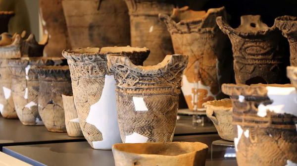 Tracing the Legacy: The Evolution of Japanese Ceramics from Jomon Clay to Imari Porcelain