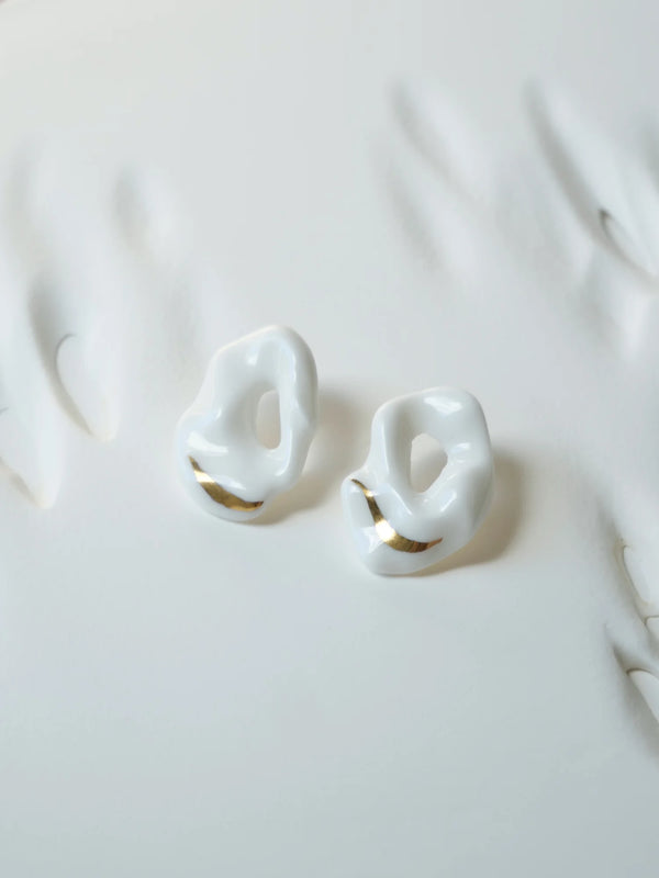 White Porcelain Gilded Ripple Earrings - Wandering Breeze Collection