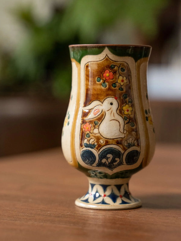 Rabbit Motif Aromatic Cup with Wave & Floral Pattern