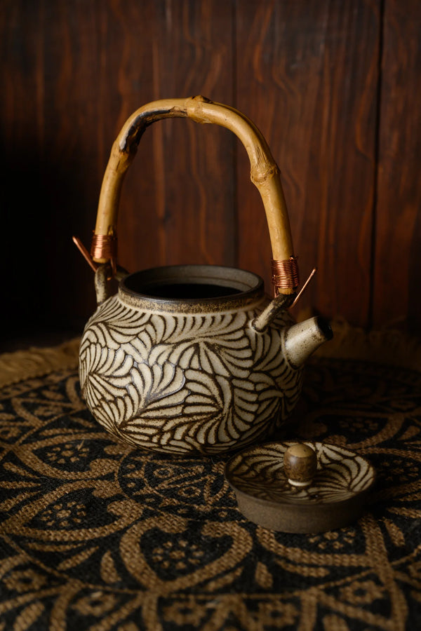 NANYI Gathered Drift Carved Teapot with Bamboo Handle