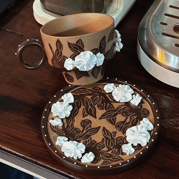 IFF Mocha Leaf Whisper Cup & Tray Set