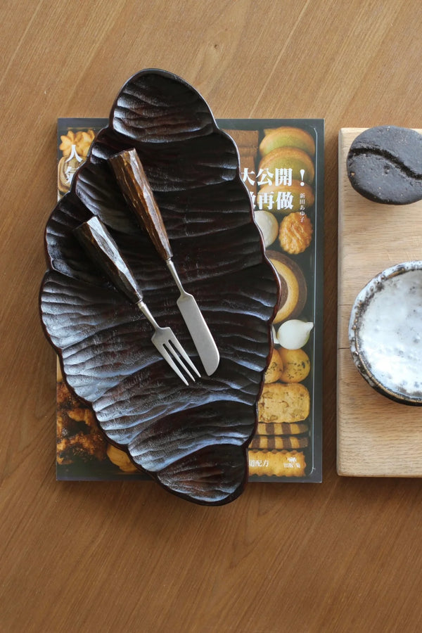 Kawa Croissant Carved Wooden Plate