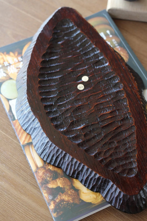 Kawa Croissant Carved Wooden Plate