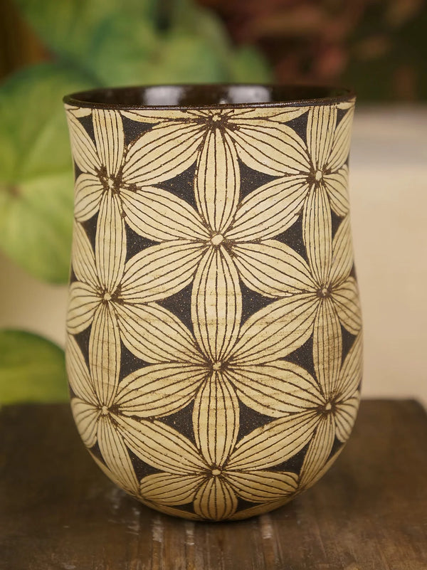 Tri Fire Petal Pattern Tumbler