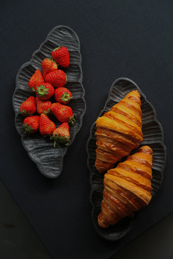 Kawa Croissant Carved Wooden Plate